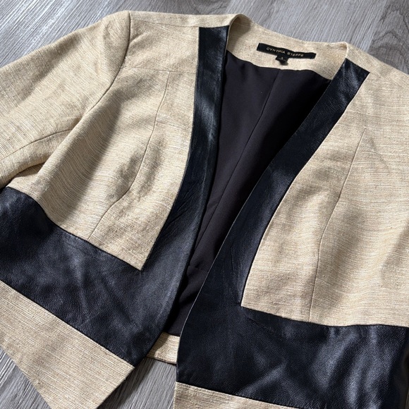 Cynthia Steffe Beige and Black Women's Blazer - Picture 3 of 9